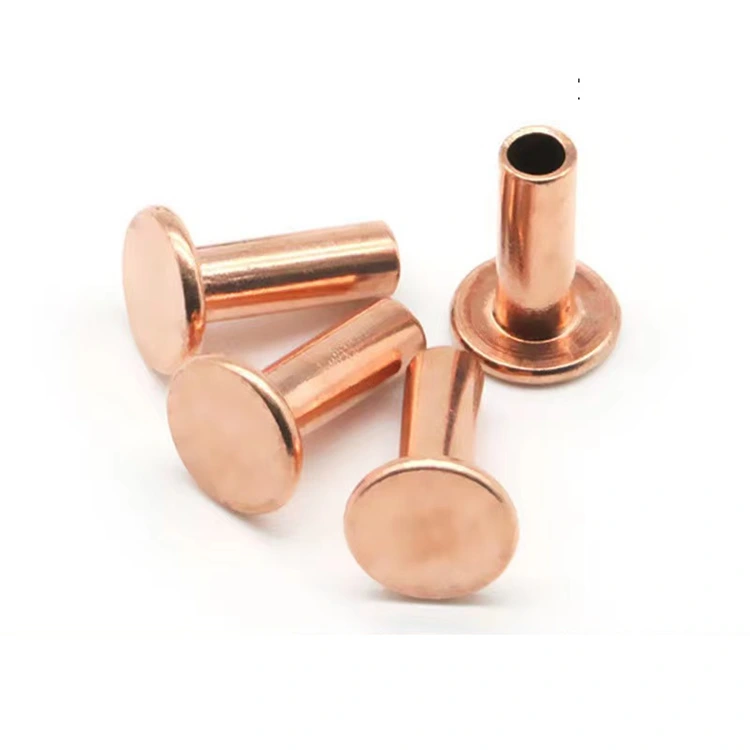 Rivetti semicavi in ​​rame