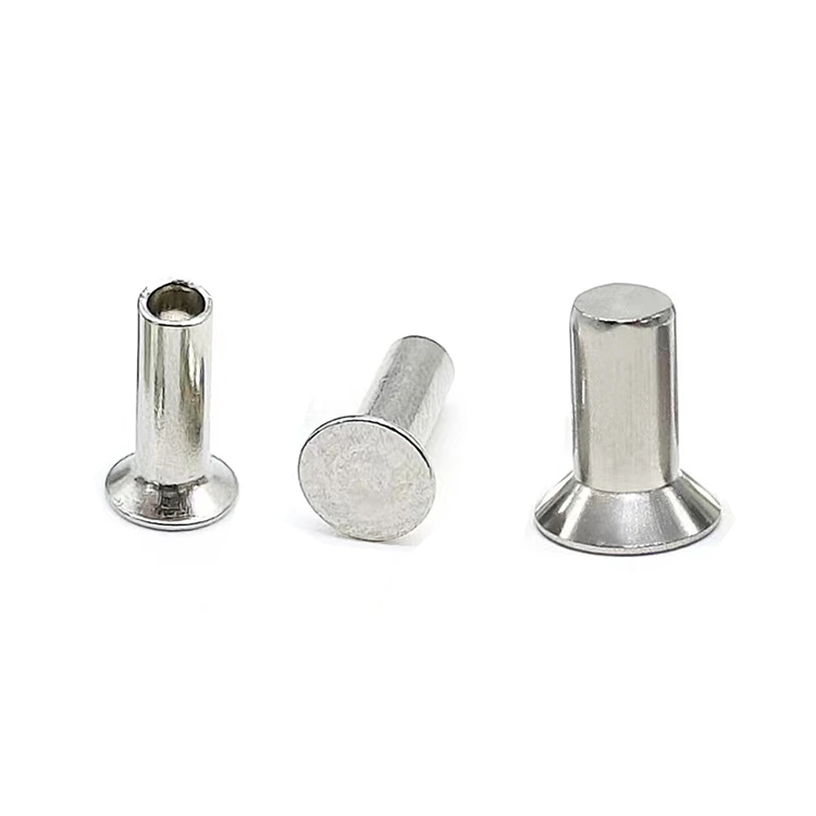 Rivetti semi-cavi a testa svasata