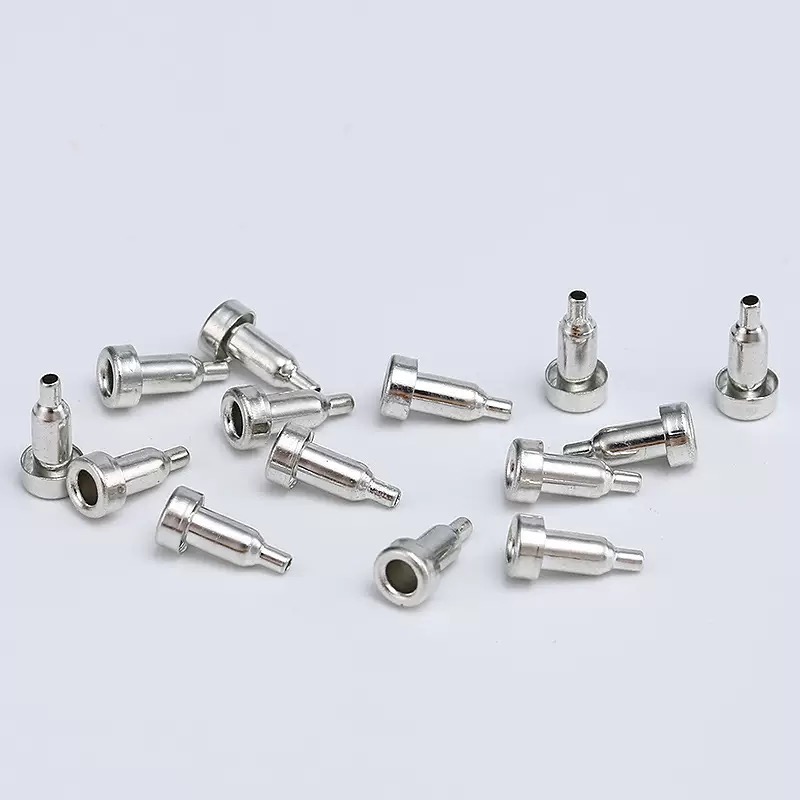 Stampaggio imbutito profondo