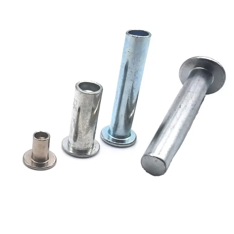 Rivetti a testa piatta in acciaio